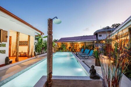 Hotel con piscina