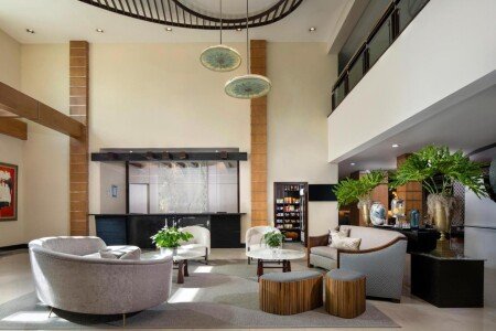 Hotel con piscina