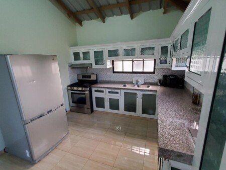 Apartamento 3 habitaciones, con desayuno