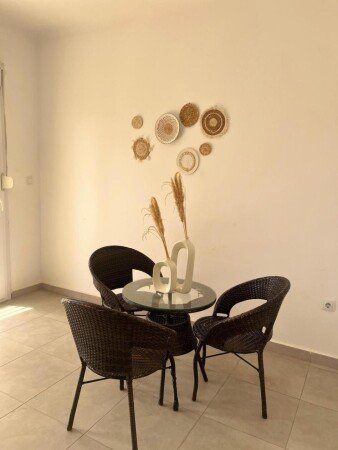 Apartamento 3 habitaciones, con jardín