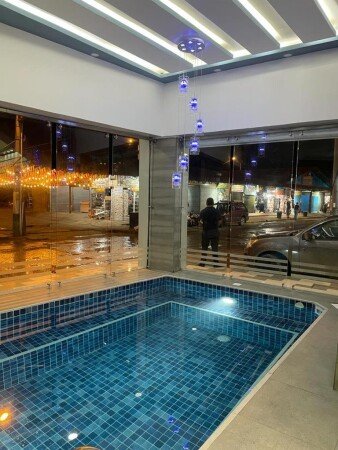 Hotel con piscina