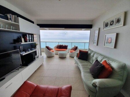 Apartamento 3 habitaciones, con piscina
