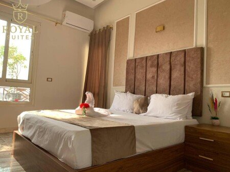 Downtown Royal Suites