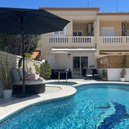 Casa 4 habitaciones, con piscina