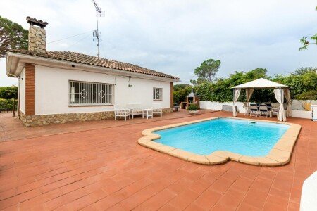 Casa 3 habitaciones, con piscina