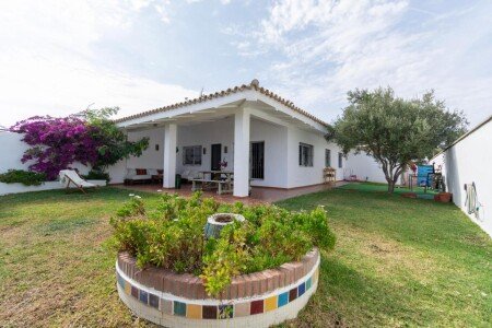 Casa 3 habitaciones, con jardín