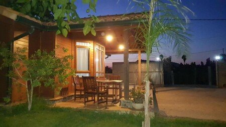 Casa 2 habitaciones, con jardín