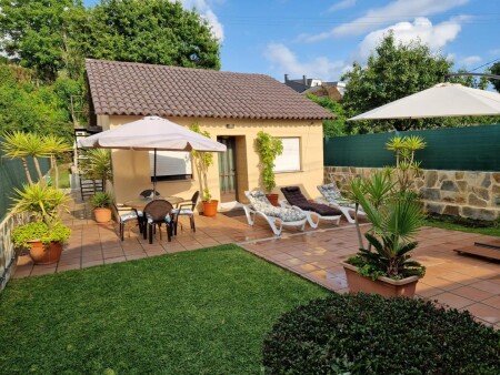 Casa 2 habitaciones, con jardín