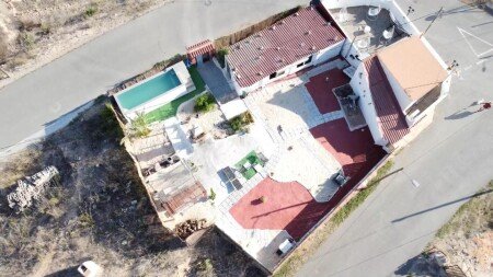 Casa 5 habitaciones, con piscina