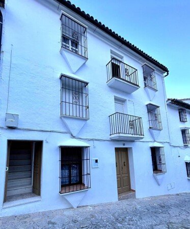 Apartamento 4 habitaciones, con wifi