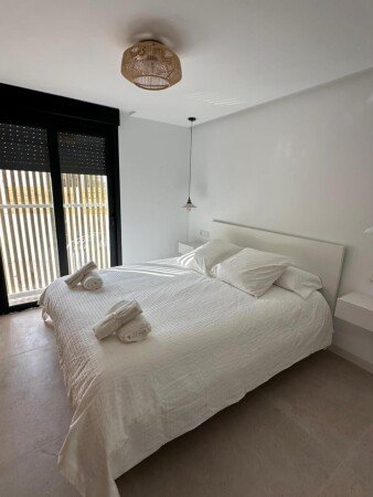 Apartamento 1 habitación, con jardín