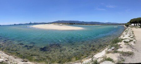 House 4 bedrooms, with pool