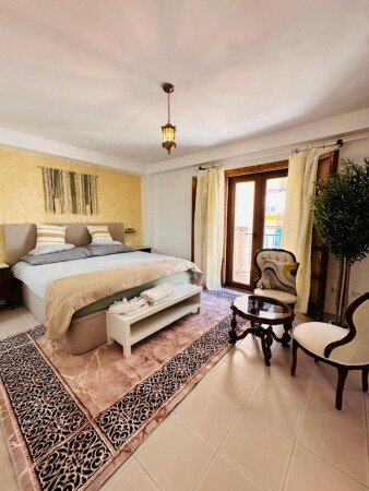 Apartamento 2 habitaciones, con jardín