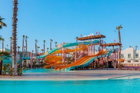 Hotel con piscina