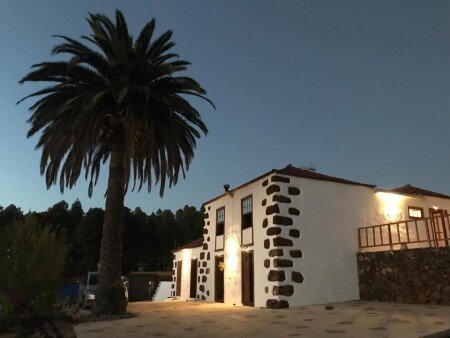 Casa 1 habitación, con jardín