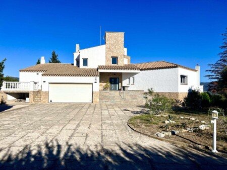 Maison 8 chambres, avec piscine