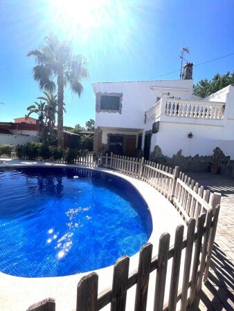 Villa 4 habitaciones, con jacuzzi