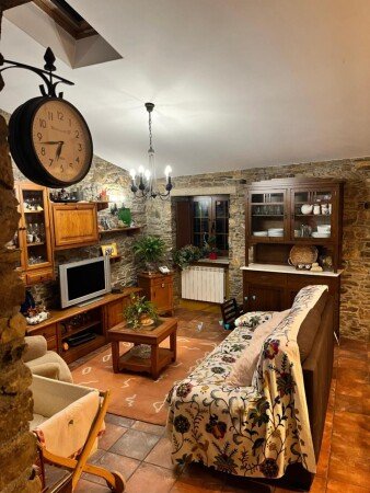 Casa 2 habitaciones, con jardín