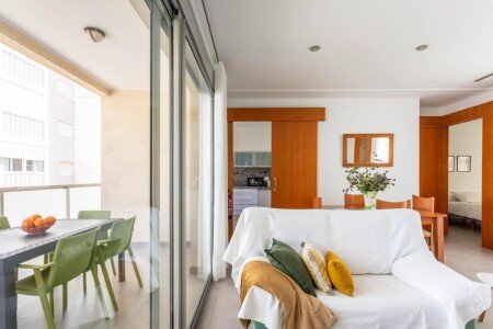 Casa 2 habitaciones, con aire acondicionado