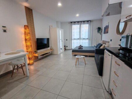 Apartamento 1 habitación, con piscina