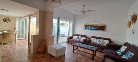 Casa 2 habitaciones, con jardín