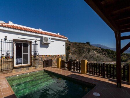 Bed and breakfast 2 habitaciones, con piscina