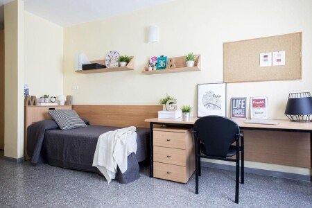 Auberge de jeunesse 3 voyageurs, avec salle de sport