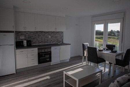 Apartamento 4 huéspedes, con jardín