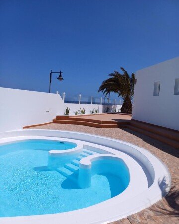 Villa 3 habitaciones, con jacuzzi