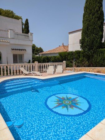 Casa 4 habitaciones, con piscina