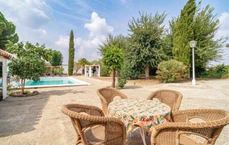 Casa 3 habitaciones, con piscina