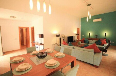 Villa 4 bedrooms, with pool
