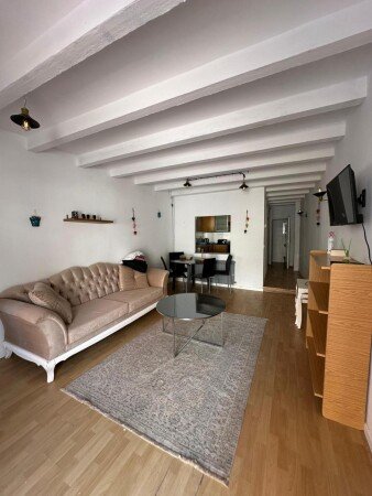 Casa 2 habitaciones, con jardín