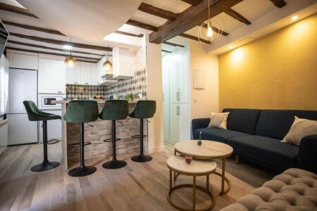 Casa 2 habitaciones, con aire acondicionado