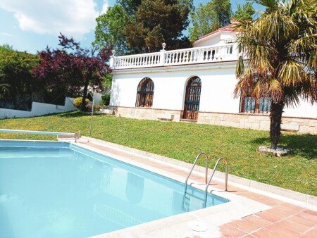 Casa 4 habitaciones, con piscina