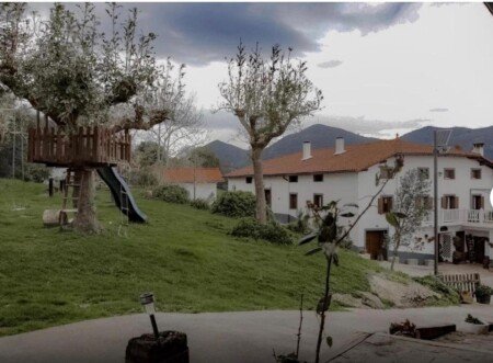 Casa 6 habitaciones, con jardín