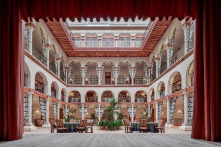 Cristine Bedfor Sevilla Boutique Hotel