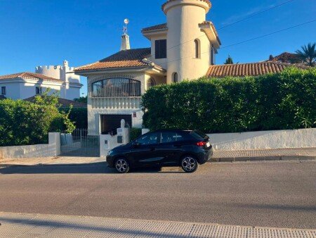 Casa 4 habitaciones, con jardín