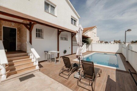 Casa 4 habitaciones, con piscina