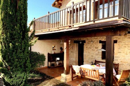 Casa 1 habitación, con jardín