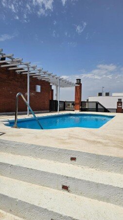 Apartamento 1 habitación, con piscina