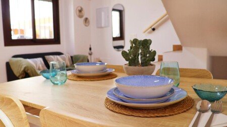 Casa 1 habitación, con jardín