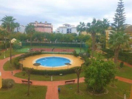 Apartamento 8 huéspedes, con piscina