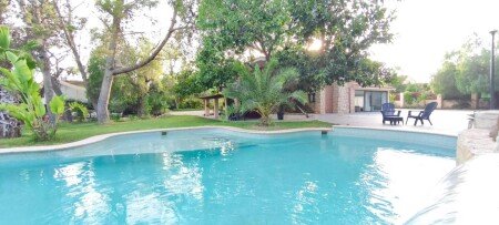 Villa 5 habitaciones, con jacuzzi