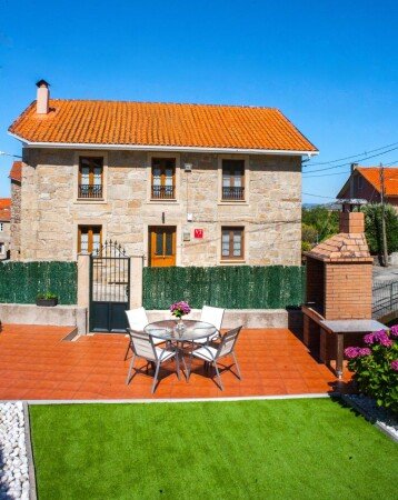 Casa 4 habitaciones, con jardín