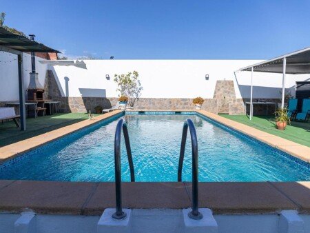 Casa 3 habitaciones, con jacuzzi