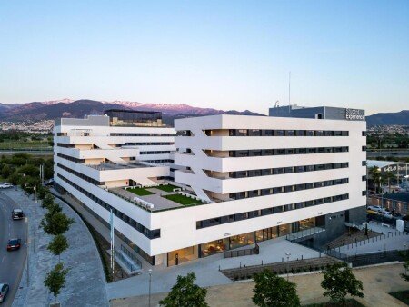 Auberge de jeunesse 2 voyageurs, avec piscine