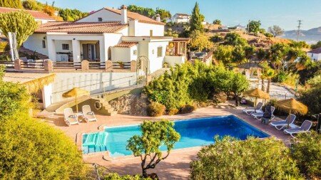 Bed and breakfast 2 huéspedes, con piscina