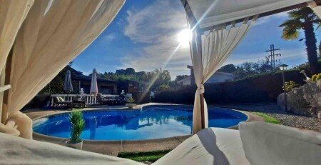 Casa 4 habitaciones, con jacuzzi