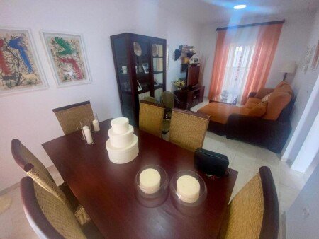 Casa 3 habitaciones, con aire acondicionado